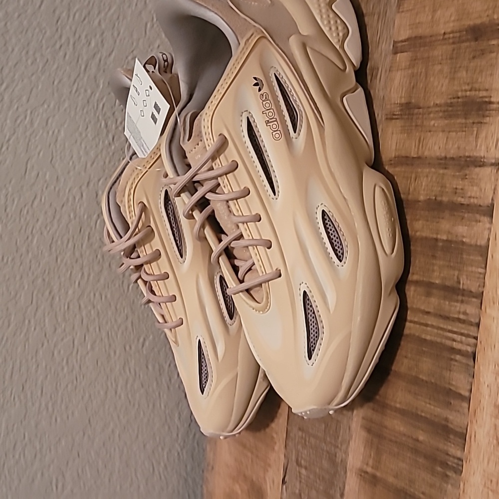 👟👟 - Picture 4 of 13